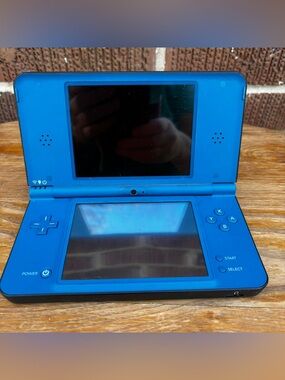 Nintendo DS XL Handheld Console Midnight Blue AS IS Not Tested For parts
